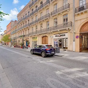  Apartment Prat D'albis - Appt Avec Terrasse France
